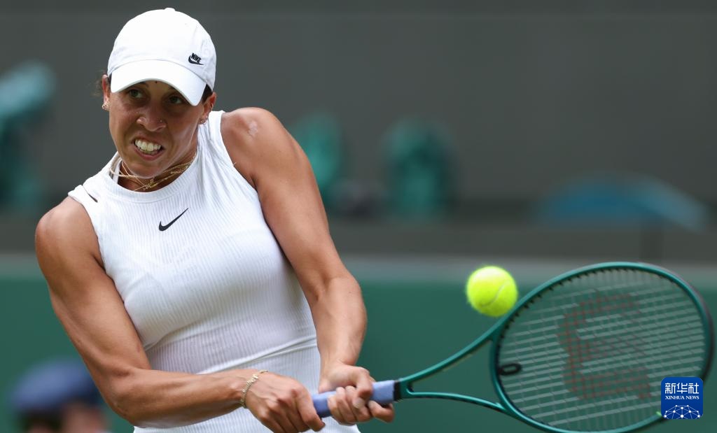 教练团队为 教练团队为