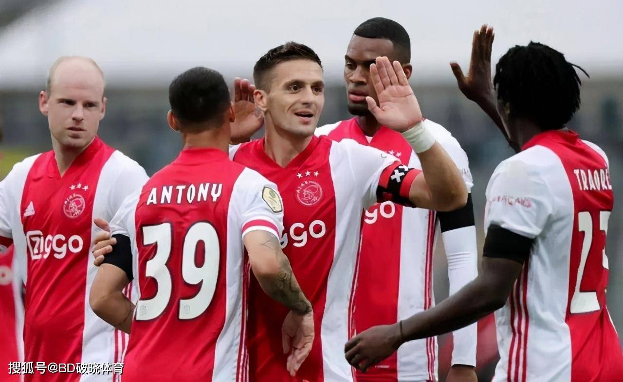 多位与会专 多位与会专